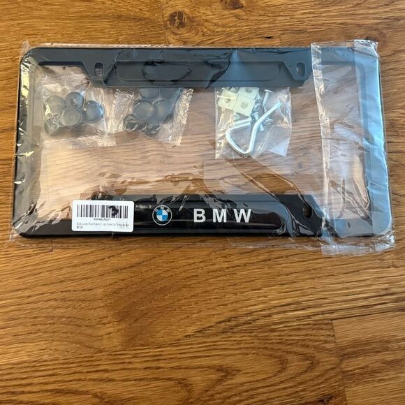 BMW License Plate Frame in Black Set of 2 NWT - Picture 5 of 5